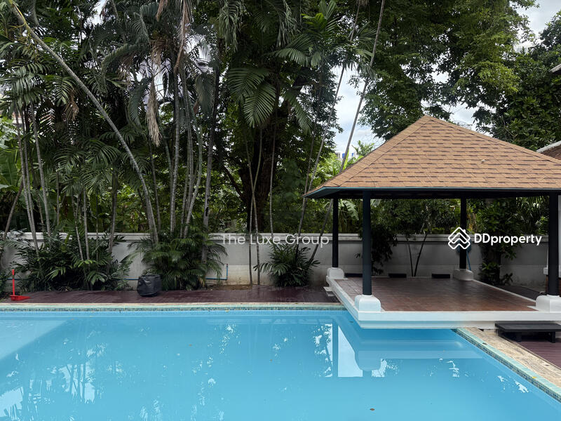 ให้เช่า - Tropical Classy Villa in Phromphong, กรุงเทพ