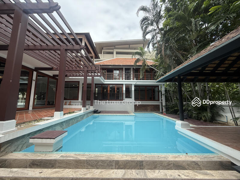 ให้เช่า - Tropical Classy Villa in Phromphong, กรุงเทพ