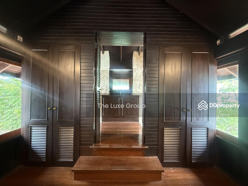ให้เช่า - Tropical Classy Villa in Phromphong, กรุงเทพ