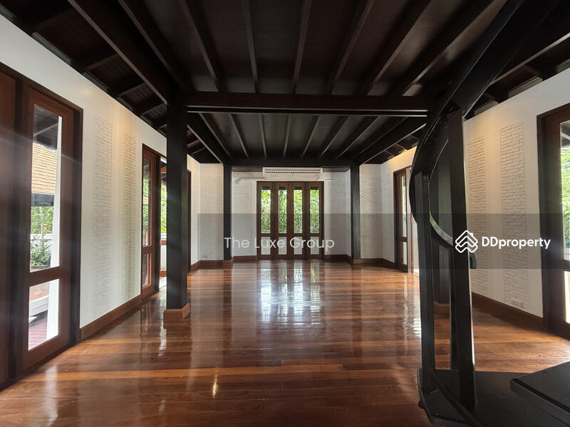 ให้เช่า - Tropical Classy Villa in Phromphong, กรุงเทพ