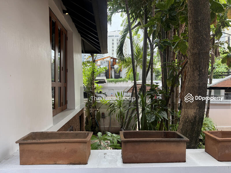 ให้เช่า - Tropical Classy Villa in Phromphong, กรุงเทพ