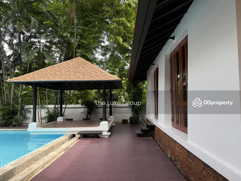 ให้เช่า - Tropical Classy Villa in Phromphong, กรุงเทพ