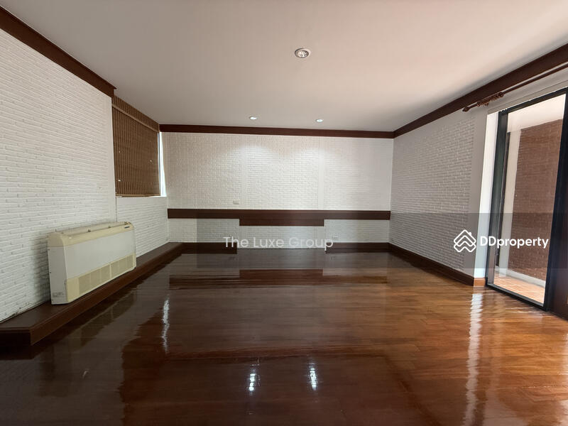 ให้เช่า - Tropical Classy Villa in Phromphong, กรุงเทพ