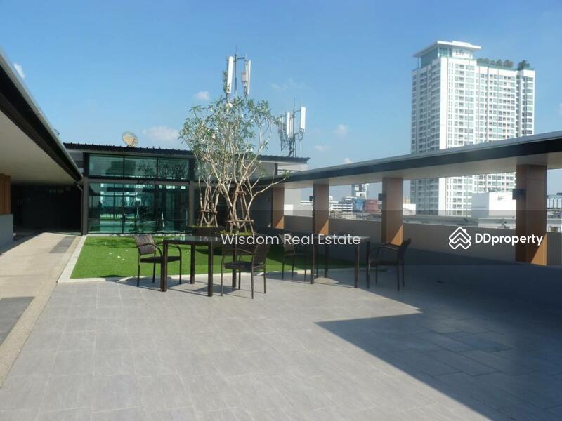 For Sale - For sale 9-storey apartment on the main road of Lat Phrao, Bangkok