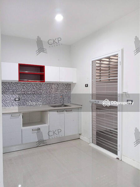 ขาย - 93216 - บ้านแฝด เดอะมิกซ์ ทวิน ศรีราชา ถ.เก้ากิโล ร่มรื่น น้ำไม่ท่วม ใกล้ตึกคอม ศรีราชา, ชลบุรี