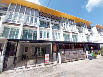 ขาย - Golden Town Ladprao-Kaset Nawamin : โกลเด้น ทาวน์ 2 ลาดพร้าว-เกษตรนวมินทร์, กรุงเทพ