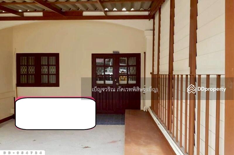 For Sale - DD-954724 Townhouse Wat Ket, Thung Hotel Road, Chiang Mai, near Darawittayalai School, Chiang Mai