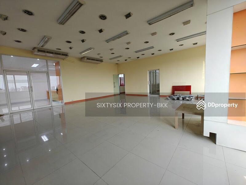For Rent - Bangna Complex, Bangkok