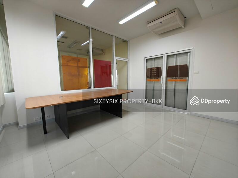 For Rent - Bangna Complex, Bangkok