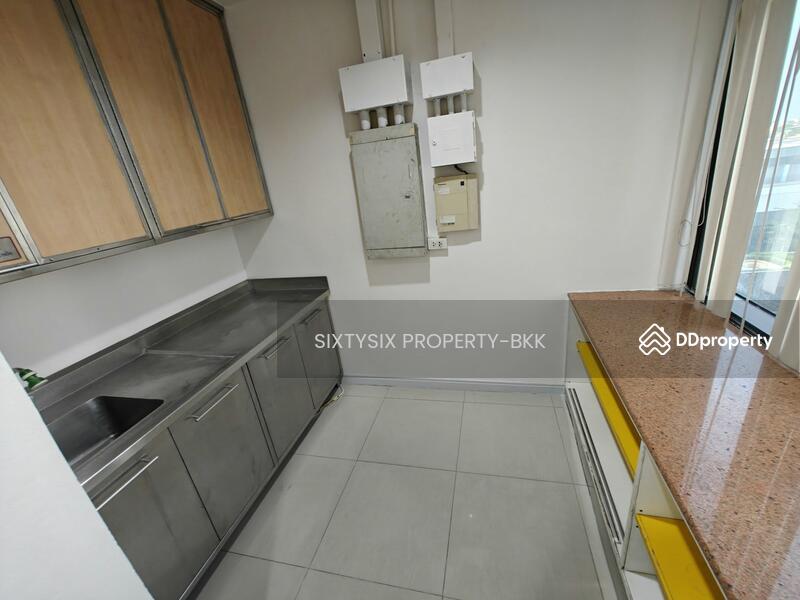 For Rent - Bangna Complex, Bangkok
