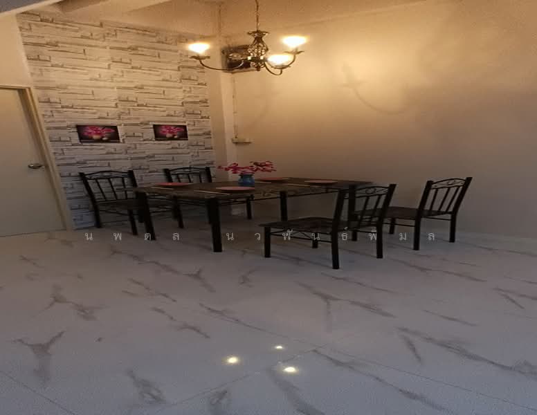 Baan Hong Prayun 3 Bang Bua Thong, Nonthaburi, Bang Rak Pattana, Bang Bua Thong, Nonthaburi, 5 Bedrooms, 149 sqm, Townhouse For Sale, by นพดล นวพันธ์พิมล, 60078261 - DDproperty.com