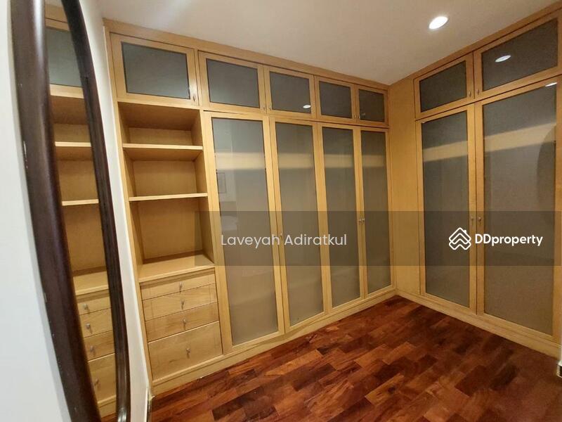 ให้เช่า - Esmeralda Apartments : เอสเมอรัลด้า อพาร์ทเม้นท์, กรุงเทพ