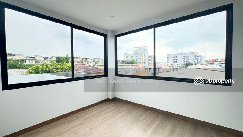 For Sale - Saphan Song, Bangkok
