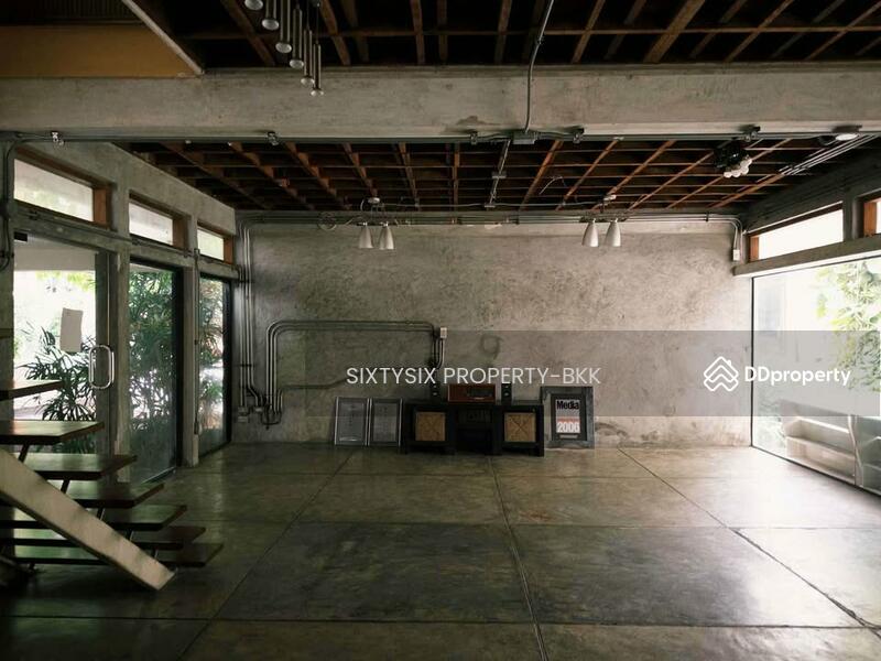 ให้เช่า - Commercial/Shophouse for Rent in Sukhumvit 20, กรุงเทพ