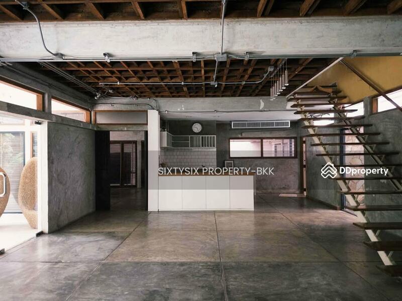 ให้เช่า - Commercial/Shophouse for Rent in Sukhumvit 20, กรุงเทพ