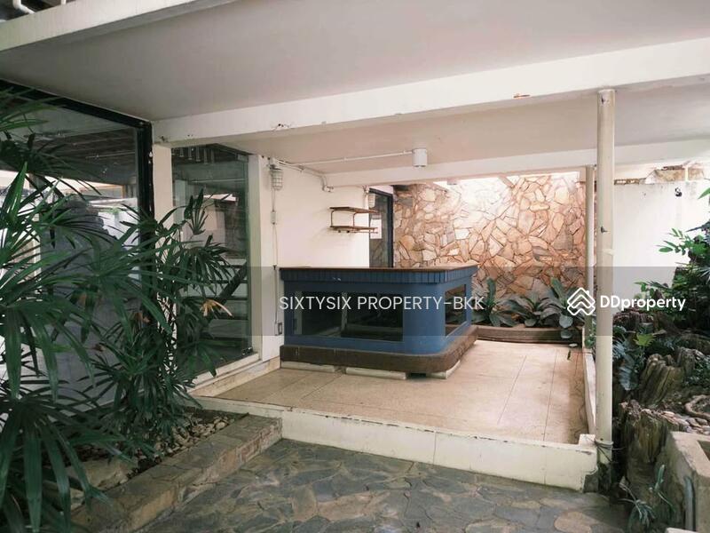 For Rent - Commercial/Shophouse for Rent in Sukhumvit 20, Bangkok