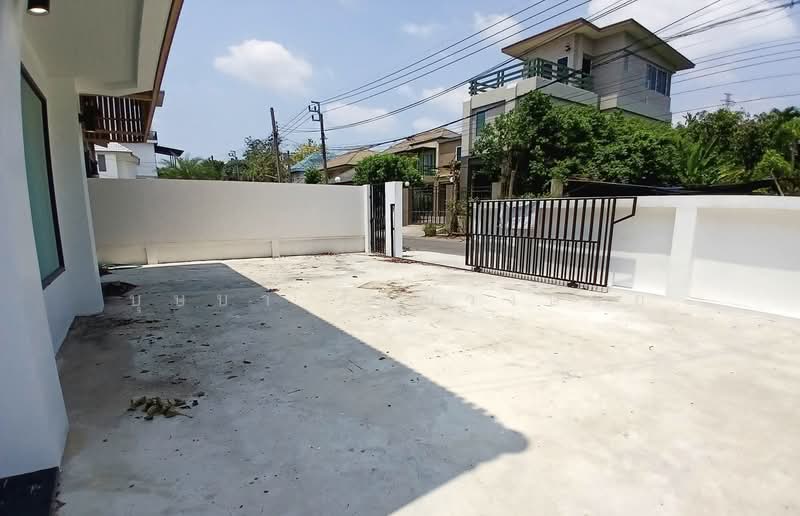 ทำเลพัฒนาการ 69 ขายบ้านเดึ่ยว 75 ตร.วา บ้านสร้างเอง รีโนเวทใหม่ทั้งหลัง สไตล์โมเดิร์น สวย พร้อมอยู่, กรุงเทพ, พัฒนาการ, สวนหลวง, สวนหลวง, กรุงเทพ, 300 ตร.ม., บ้านเดี่ยว ขาย, โดย บุษบา รัตนวงษ์ชัย, 60078815 - DDproperty.com