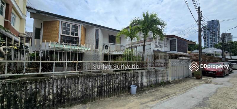 ขาย - บ้านเดี่ยว 2 ชั้น ใกล้ย่านสาธร กรุงเทพ, กรุงเทพ