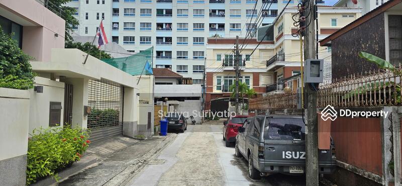 ขาย - บ้านเดี่ยว 2 ชั้น ใกล้ย่านสาธร กรุงเทพ, กรุงเทพ