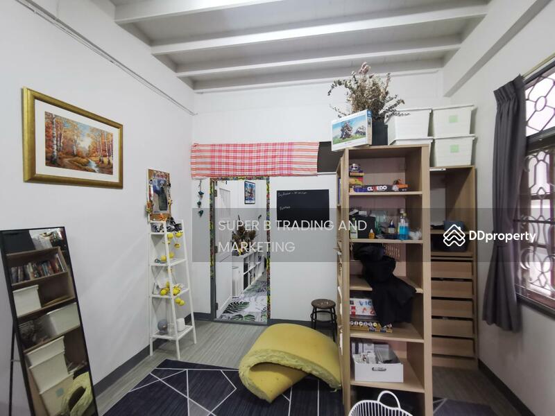 For Sale - For sale: townhouse 11 square wah, Soi Trok Chalong Krung, Charoen Krung., Bangkok