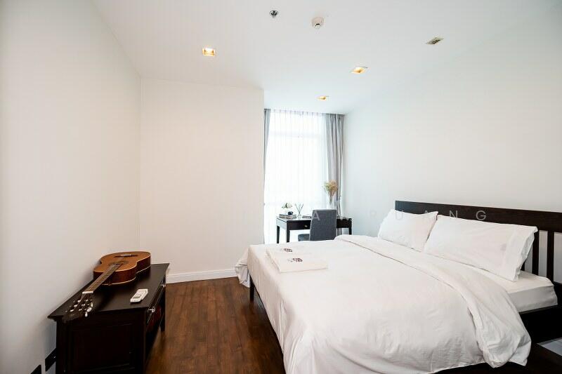 Athenee Residence, Bangkok, 65 Witthayu Road, Lumphini, Pathum Wan, Bangkok, 4 Bedrooms, 215 sqm, Condo For Rent, by Kanrutai Dawruang, 60079374 - DDproperty.com