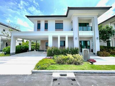 ขาย - บ้านสวย สงบ หรูหรา เพื่อชีวิตที่คุ้มค่าและชาญฉลาด, ชลบุรี