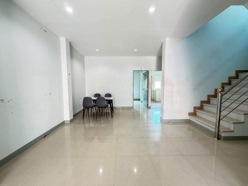 หมู่บ้านพรหมศิริ เพชรเกษม 77, กรุงเทพ, หนองค้างพลู, หนองแขม, กรุงเทพ, 166 ตร.ม., บ้านเดี่ยว ขาย, โดย ปรินทร์ญาดา ชิณโชติ, 60079538 - DDproperty.com