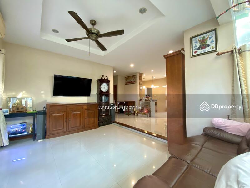 ขาย - ลัดดารมย์ วัชรพล : Laddarom Watcharapol, กรุงเทพ