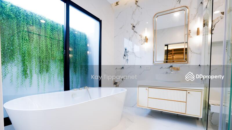 For Sale - Nantawan Rama 9 - New Krungthepkreetha, Bangkok