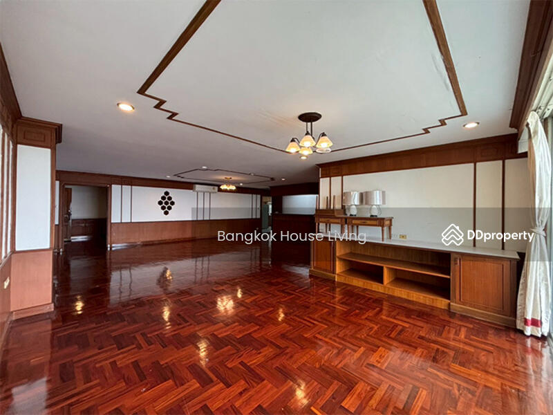 ให้เช่า - Le Chateau Mansion, กรุงเทพ