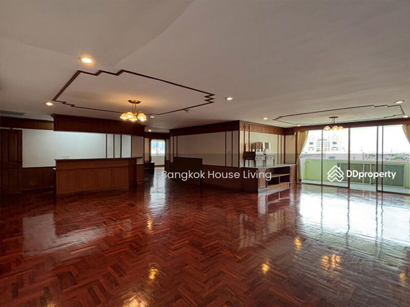 ให้เช่า - Le Chateau Mansion, กรุงเทพ