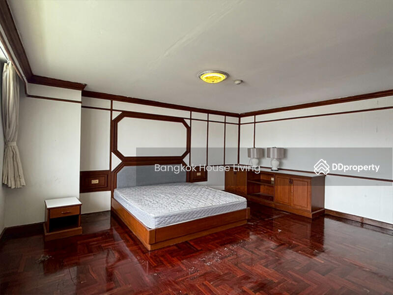 ให้เช่า - Le Chateau Mansion, กรุงเทพ