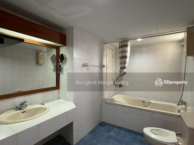 ให้เช่า - Le Chateau Mansion, กรุงเทพ