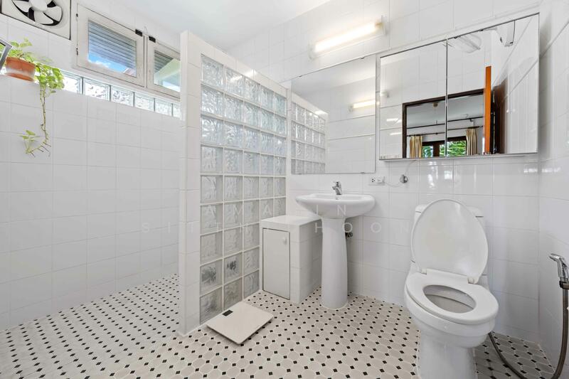 ขาย - House on Sukhumvit 38, กรุงเทพ