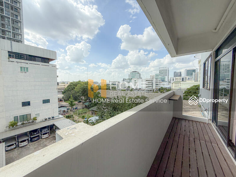 For Sale - Benjasri Condominium, Bangkok
