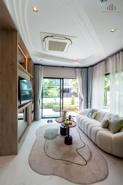 VENUE ID Phaholyothin-Rangsit, Pathum Thani, Chonlamarkphichan Road, Lat Sawai, Lam Luk Ka, Pathum Thani, 3 Bedrooms, 188 sqm, Single Detached House For Sale, by คุณเมย์, 60080190 - DDproperty.com