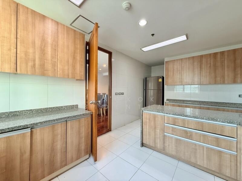 The Residence Sukhumvit 24, Bangkok, Soi Sukhumvit 24, Khong Tan, Khlong Toei, Bangkok, 4 Bedrooms, 320 sqm, Condo For Rent, by Bangkok Residential, 60080252 - DDproperty.com