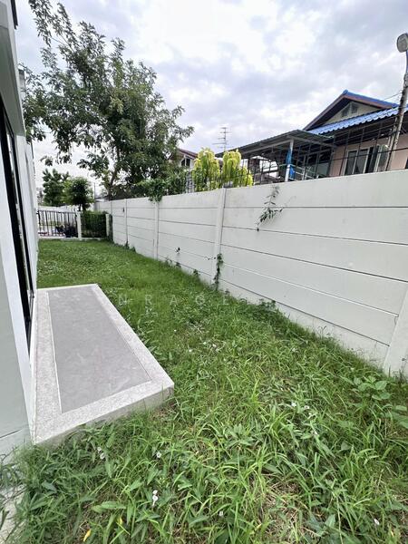 Lumpini Townplace Sukhumvit-Srinakarin : ลุมพินี ทาวน์เพลส สุขุมวิท-ศรีนครินทร์, สมุทรปราการ, สำโรงเหนือ, เมืองสมุทรปราการ, สมุทรปราการ, 161 ตร.ม., ทาวน์เฮ้าส์ ขาย, โดย NRagent, 60080327 - DDproperty.com