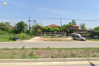 ขาย - ขายที่ดิน อำเภอเมือง กำแพงเพชร 1ไร่ 3 งาน 65 ตรว, กำแพงเพชร