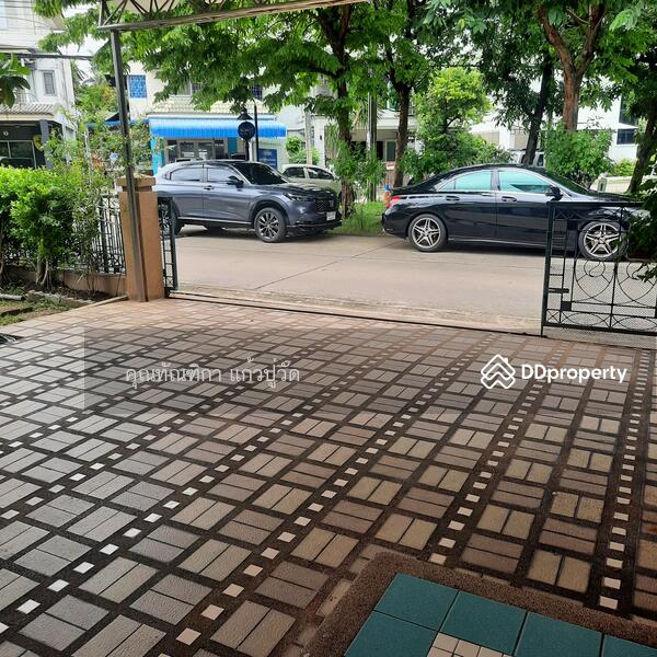 ให้เช่า - ให้เช่าทาวน์โฮม3ชั้น ถ.รัชดา32, กรุงเทพ