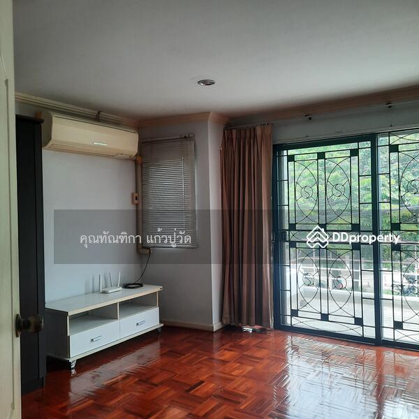 ให้เช่า - ให้เช่าทาวน์โฮม3ชั้น ถ.รัชดา32, กรุงเทพ