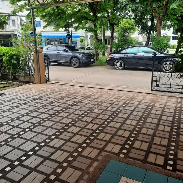 ถ.รัชดาชอย32 ให้เช่าทาวน์โฮม3ชั้น 47ตร.ว 3 นอน 3 น้ำ 4แอร์ เฟอร์เครบ ตู้เย็น ครัวบิ๊วอิน, กรุงเทพ, จันทรเกษม, จตุจักร, กรุงเทพ, 470 ตร.ม., ทาวน์เฮ้าส์ ให้เช่า, โดย คุณทัณฑิกา แก้วปู่วัด, 60080804 - DDproperty.com