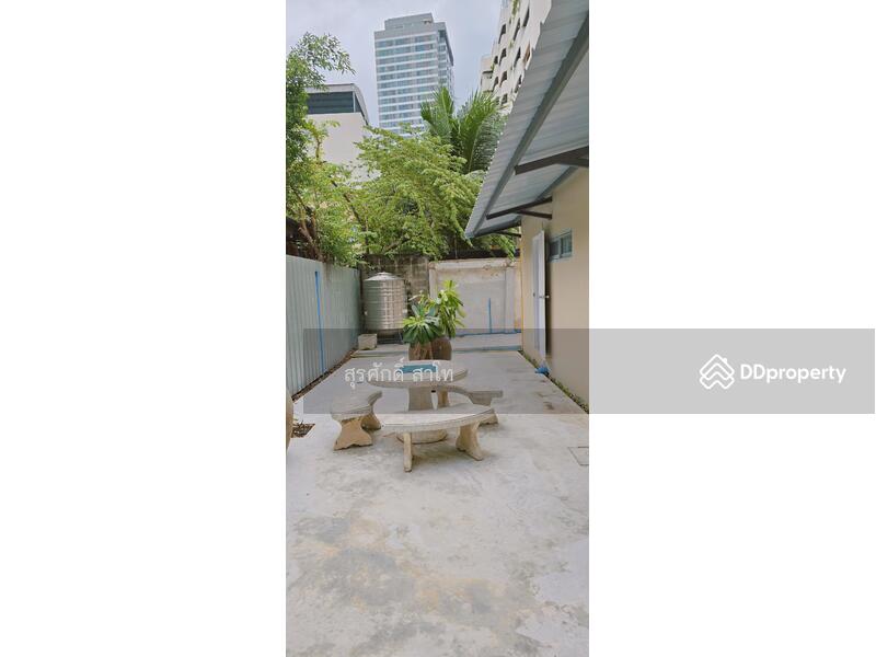 For Rent - Detached house Sathron soi.9 for rent 80,000 Baht per month 4bedroom2bathroom1Toilet2Parking, Bangkok