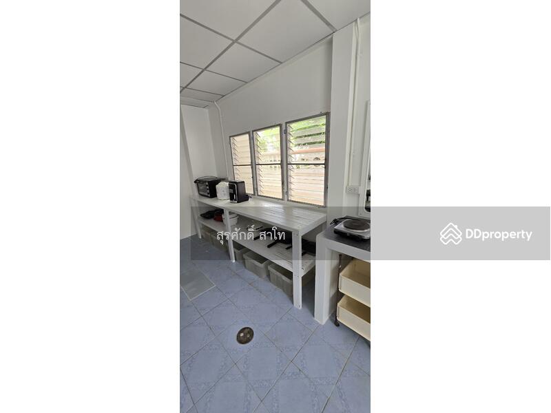 For Rent - Detached house Sathron soi.9 for rent 80,000 Baht per month 4bedroom2bathroom1Toilet2Parking, Bangkok