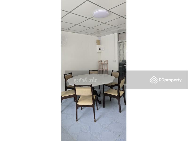 For Rent - Detached house Sathron soi.9 for rent 80,000 Baht per month 4bedroom2bathroom1Toilet2Parking, Bangkok