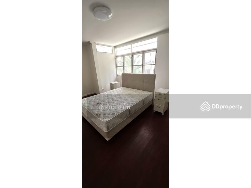 For Rent - Detached house Sathron soi.9 for rent 80,000 Baht per month 4bedroom2bathroom1Toilet2Parking, Bangkok