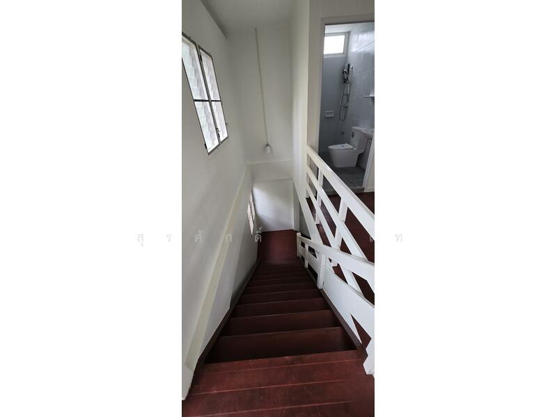 Detached house Sathron soi.9 for rent 70,000 Baht per month 4bedroom2bathroom1Toilet2Parking, Bangkok, Bang Rak, Bangkok, 4 Bedrooms, 185 sqm, Single Detached House For Rent, by Surasak Satho, 60081041 - DDproperty.com