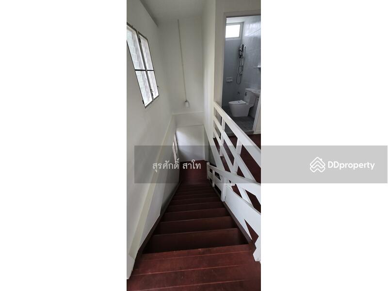 For Rent - Detached house Sathron soi.9 for rent 80,000 Baht per month 4bedroom2bathroom1Toilet2Parking, Bangkok