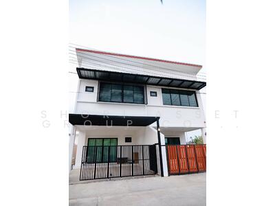 ขาย - บ้านแฝด เทศบาลเมืองแม่โจ้ ตำบลหนองหาร อำเภอสันทราย, เชียงใหม่