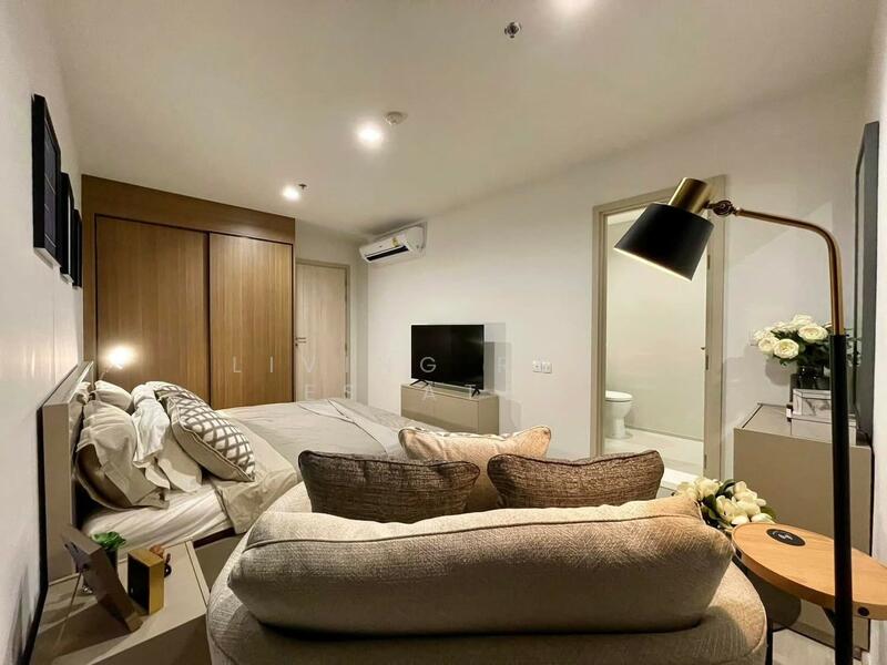 Life One Wireless, Bangkok, 1 Wireless Road, Lumphini, Pathum Wan, Bangkok, 2 Bedrooms, 63 sqm, Condo For Rent, by Living Real Estates, 60081460 - DDproperty.com